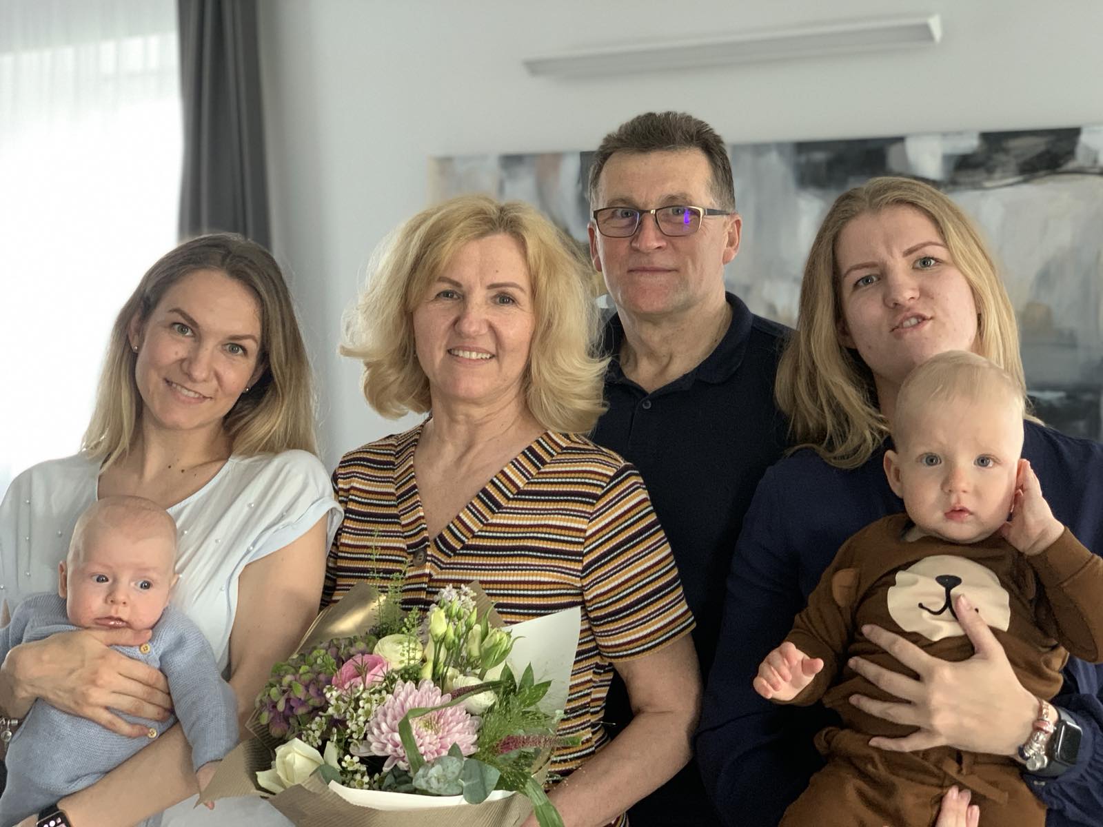 IMG-a8144d94822c96278d5d27fd4e31207a-V-1