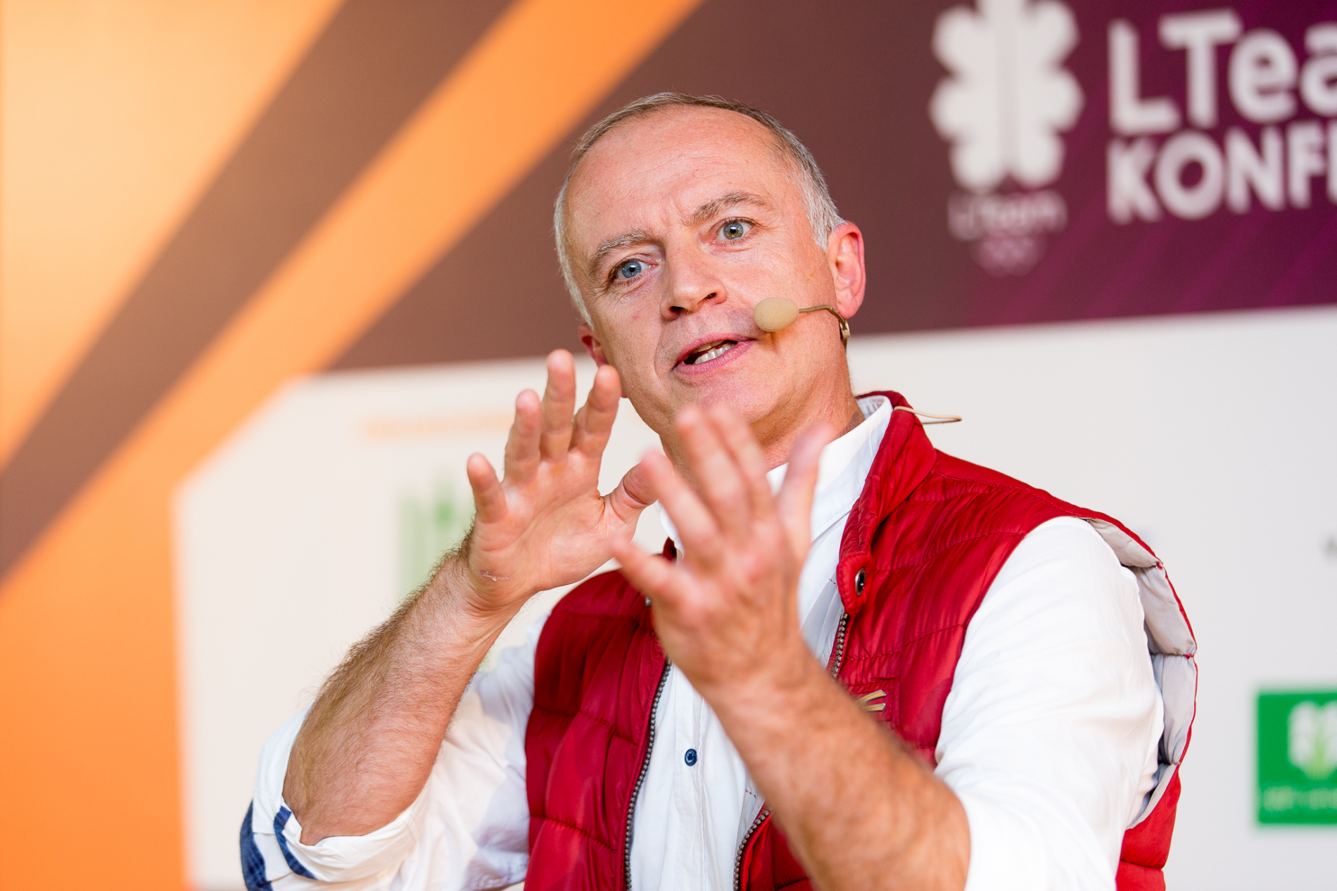 barkauskas-1900×1266-1