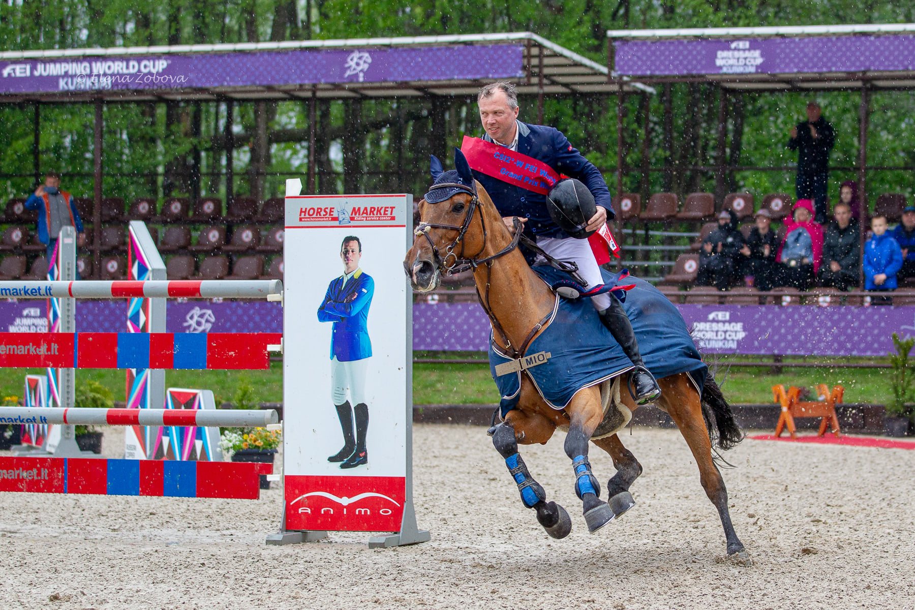 Petrovas-Elena-Zobova