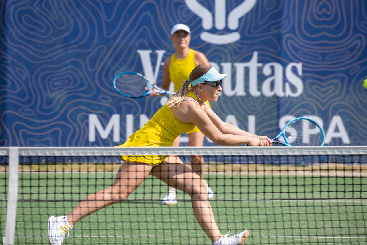 S.-Vadopalaitė-ir-E.-Jakštaitė-