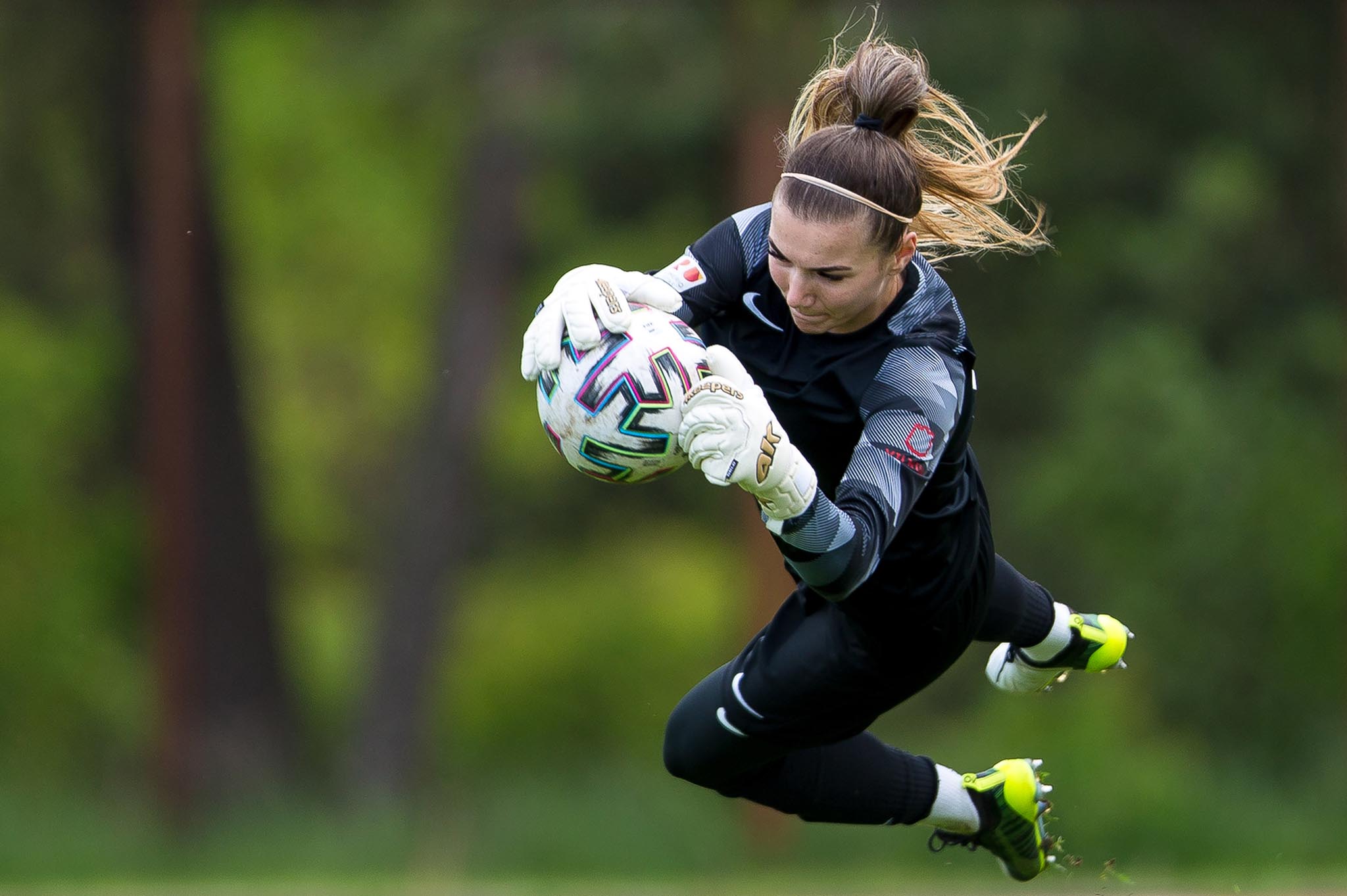 MFA Zalgiris vartininkes skrydis –Elvis Žaldaris