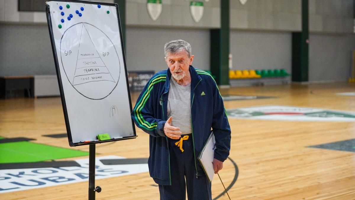 DSC05341-30-scaled-1