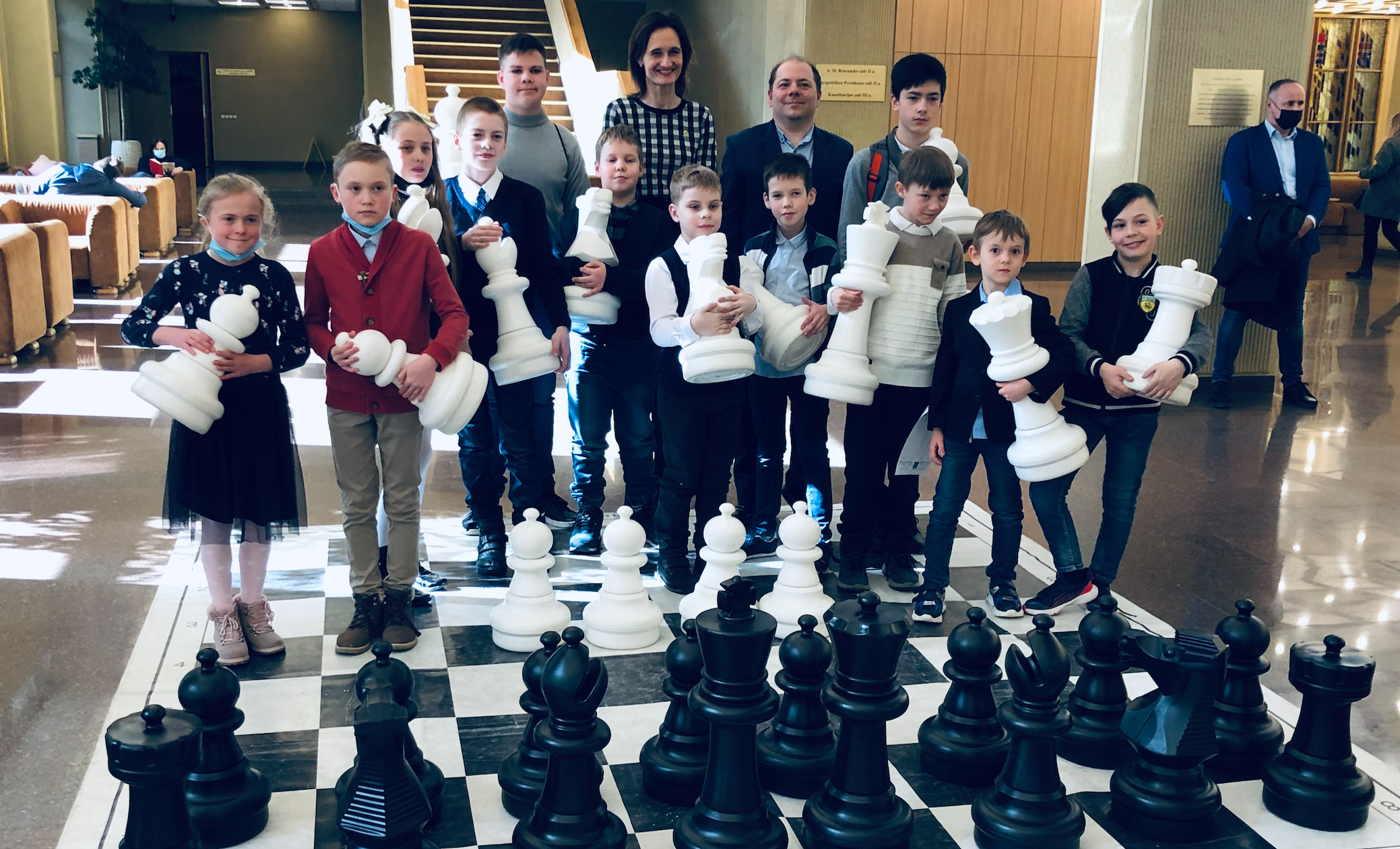 Screenshot-2022-03-28-at-18.32.53-1