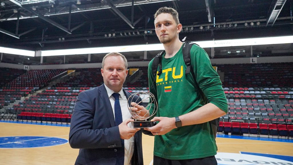 DSC01880-1-1024×577