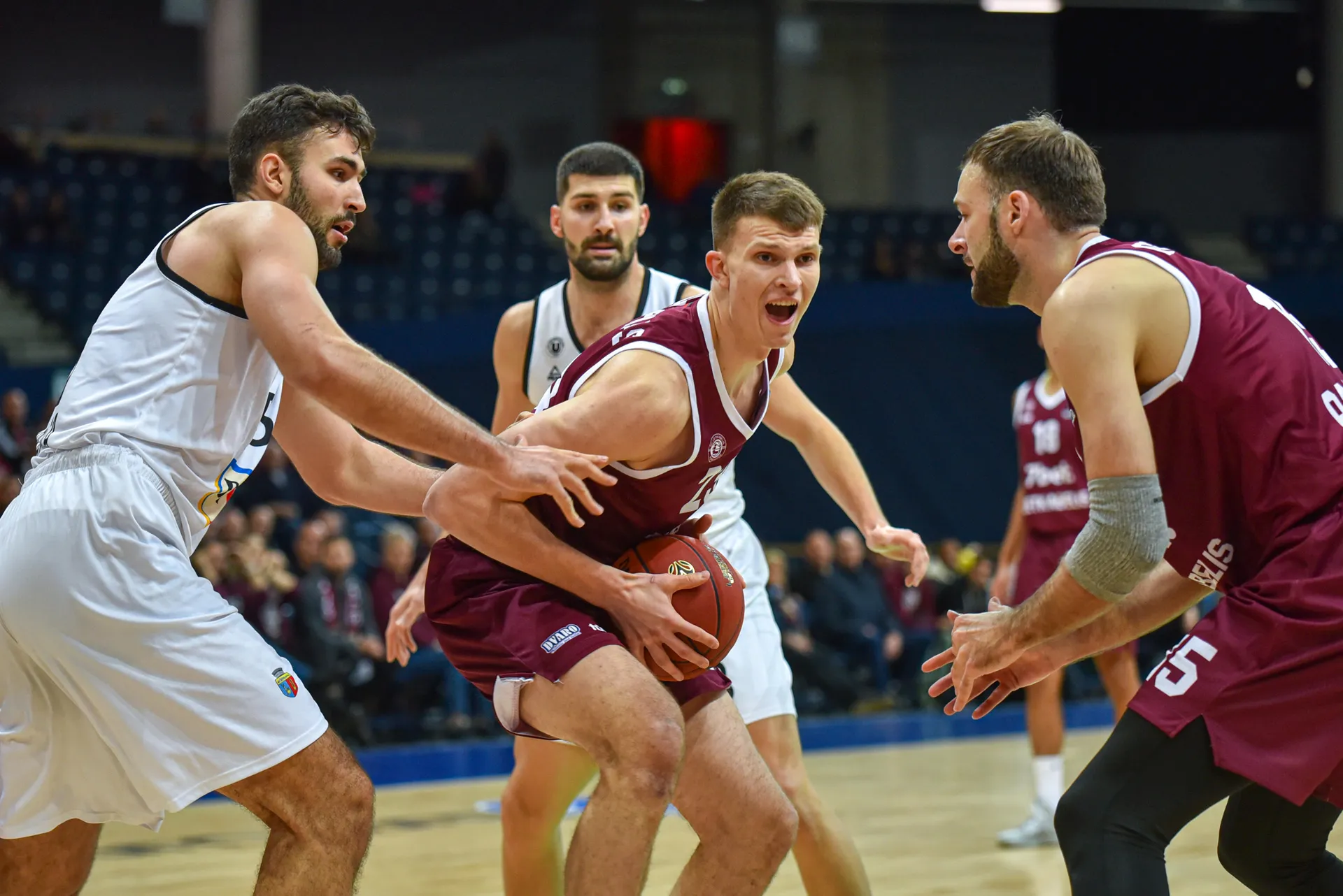 b67e9a32-abba-4a4c-9248-7ffdd7f242e7