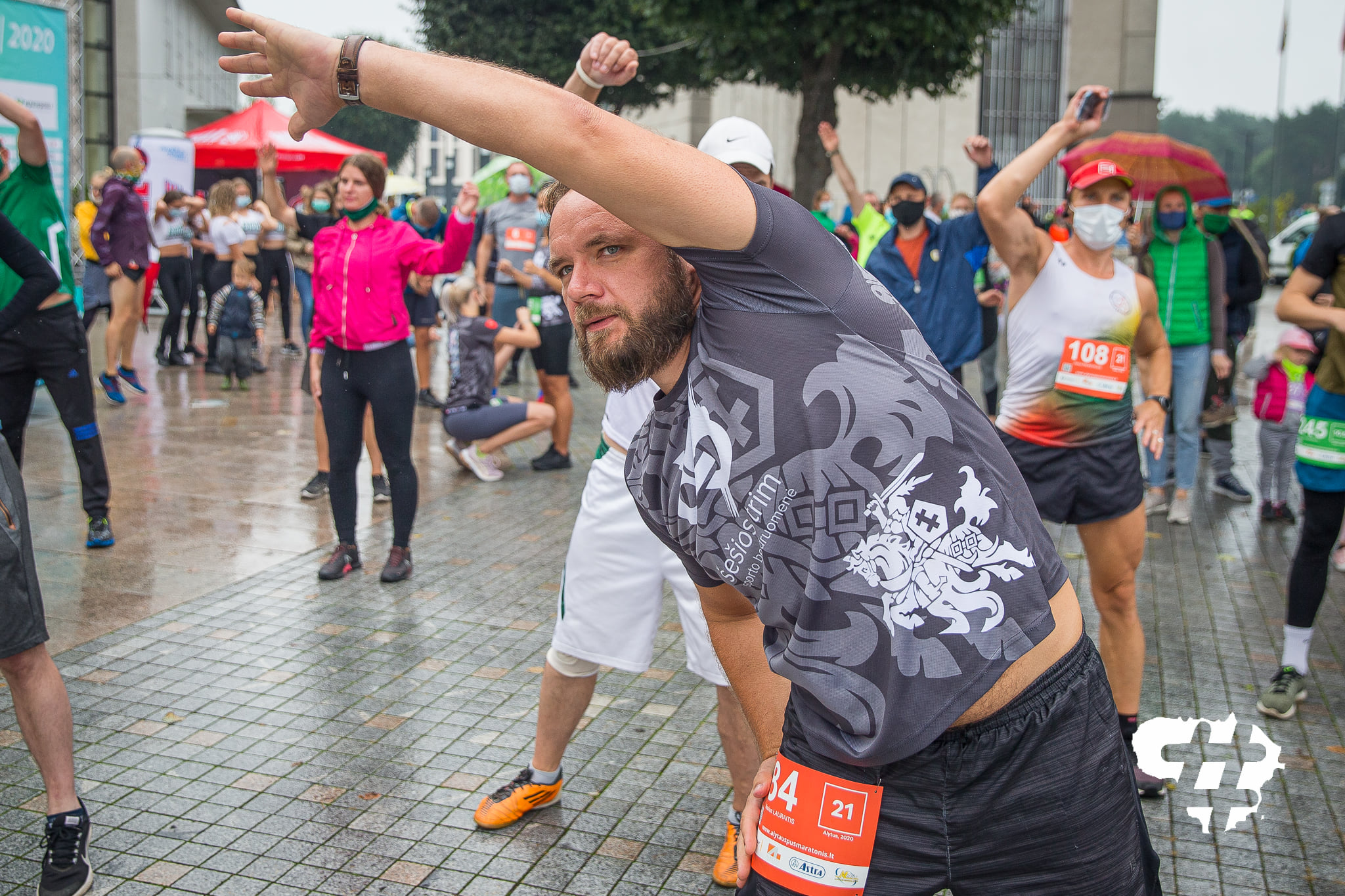 118686061_1594267957401548_8950168514559348691_n