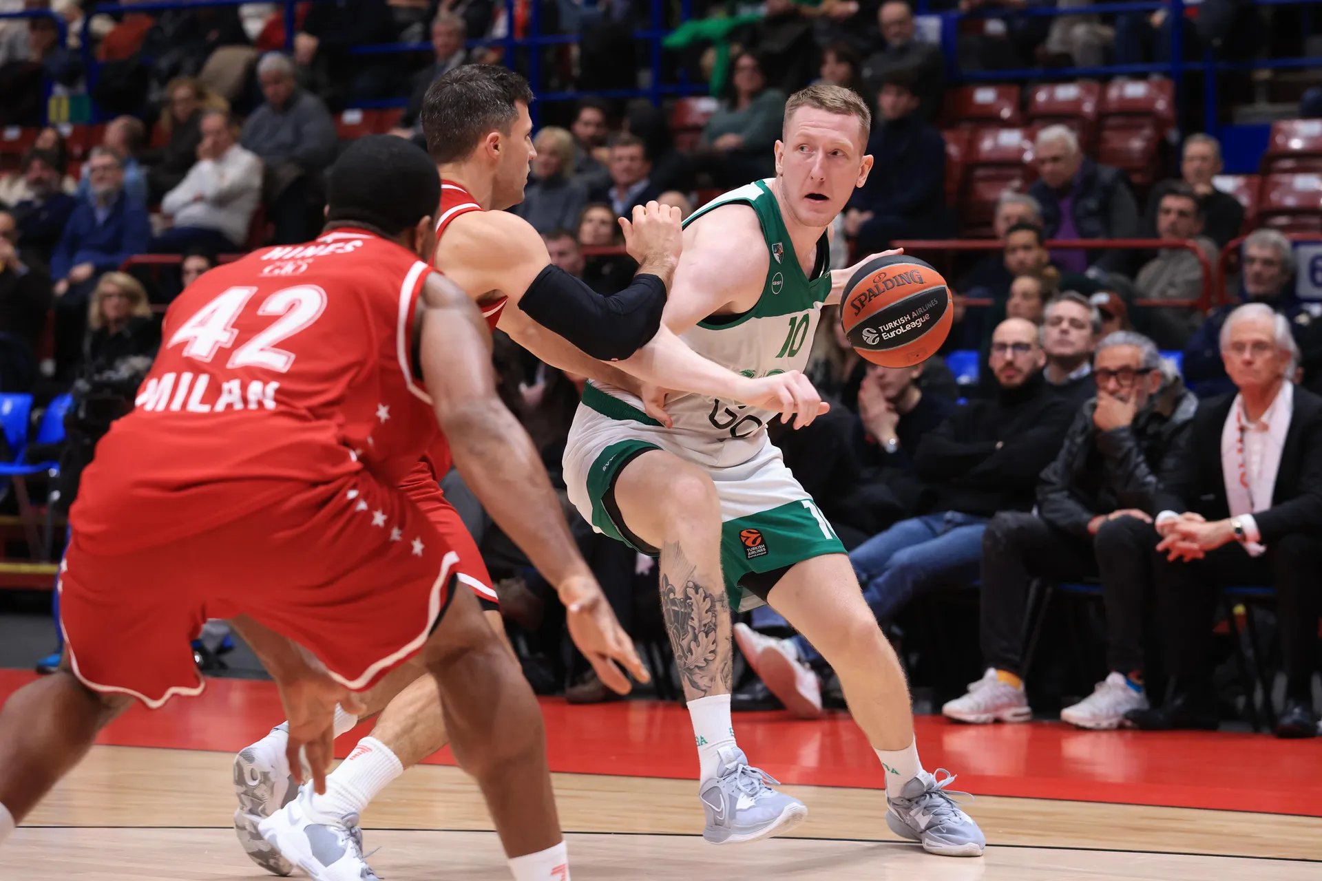 d09b2941-1c53-4d23-986c-09569b26e270