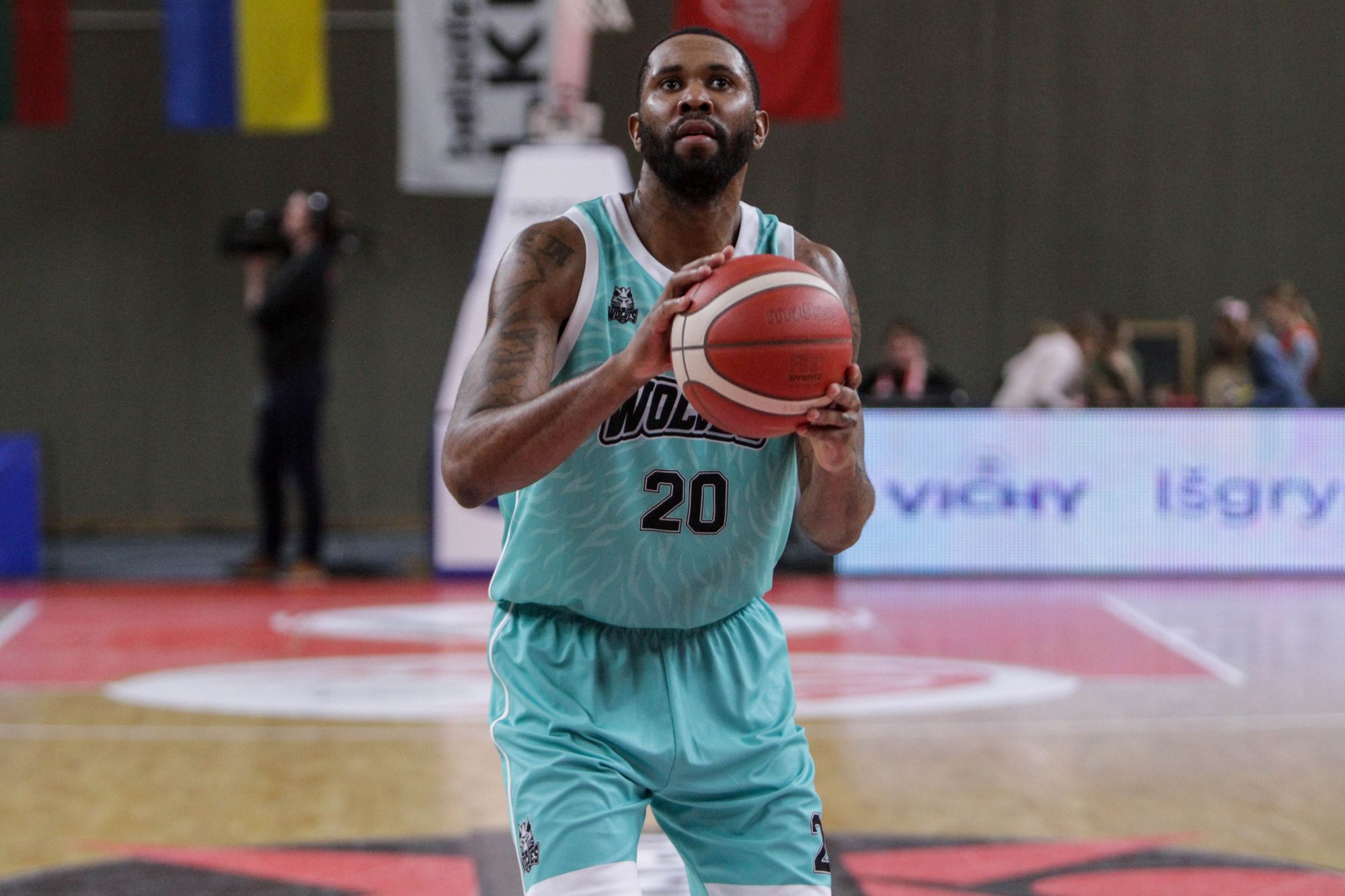 32c6c426c9ea15171a9416b60f1c