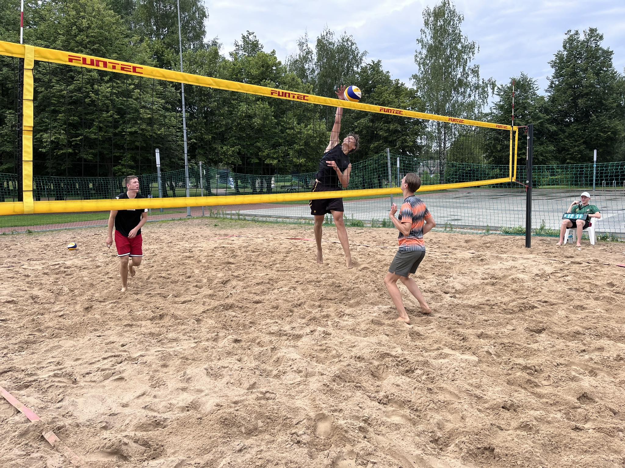 358786412_712238220664878_2087904855217959524_n