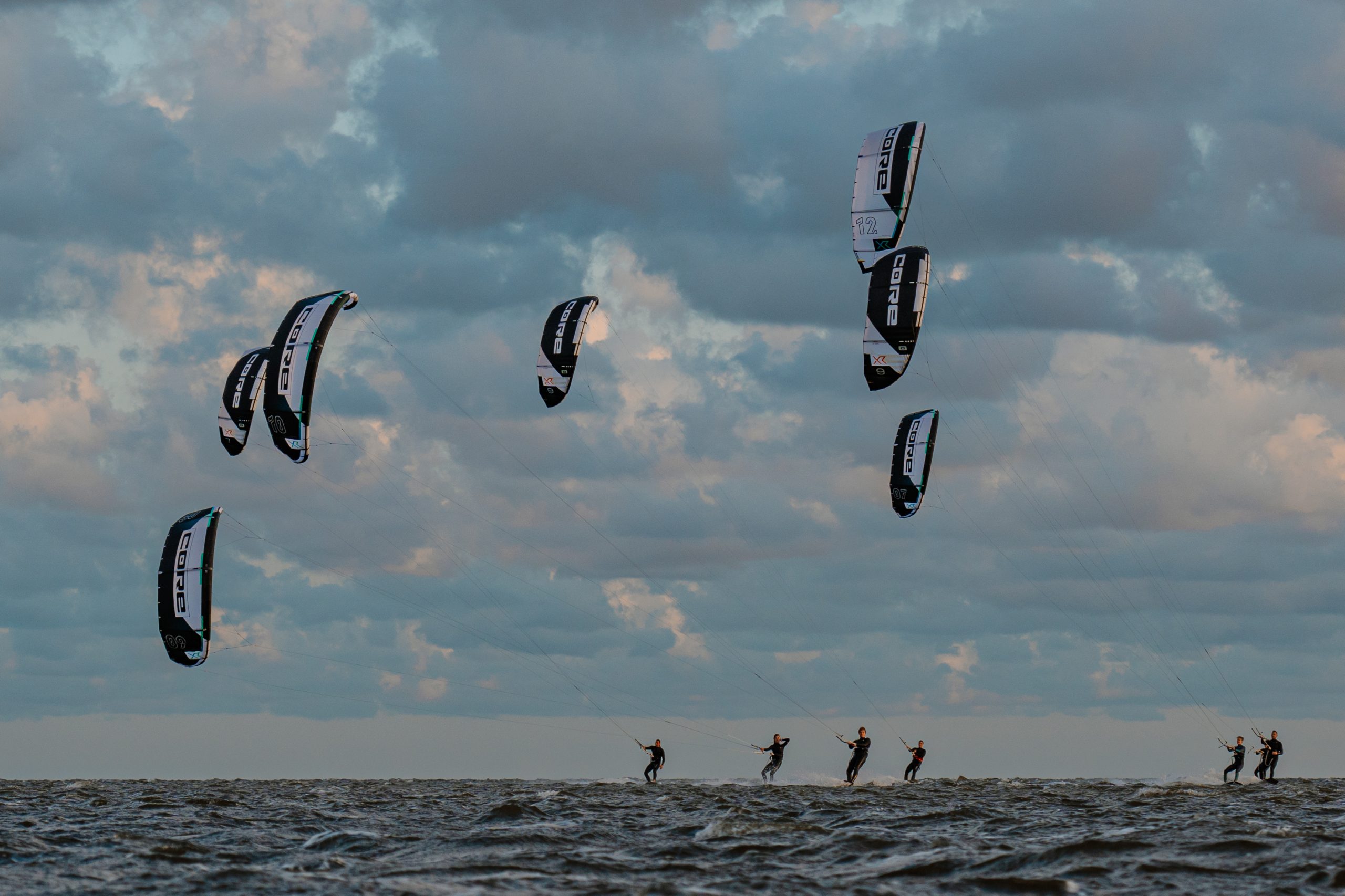 Gspot-Kiteboarding-komanda-Svenceleje.-foto-Danas-Macijauskas