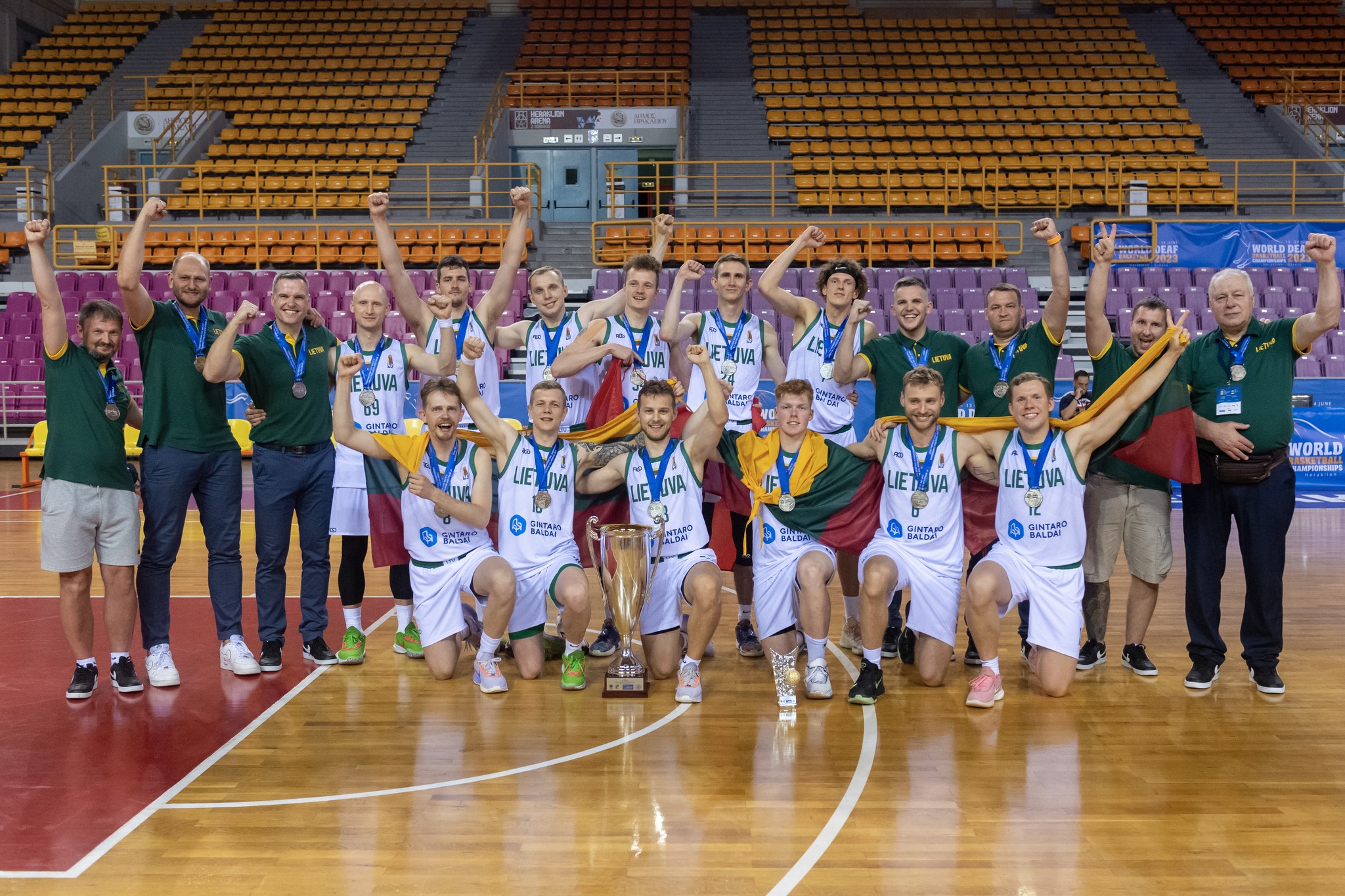 Lietuvos-kurtieji-krepsininkai-01