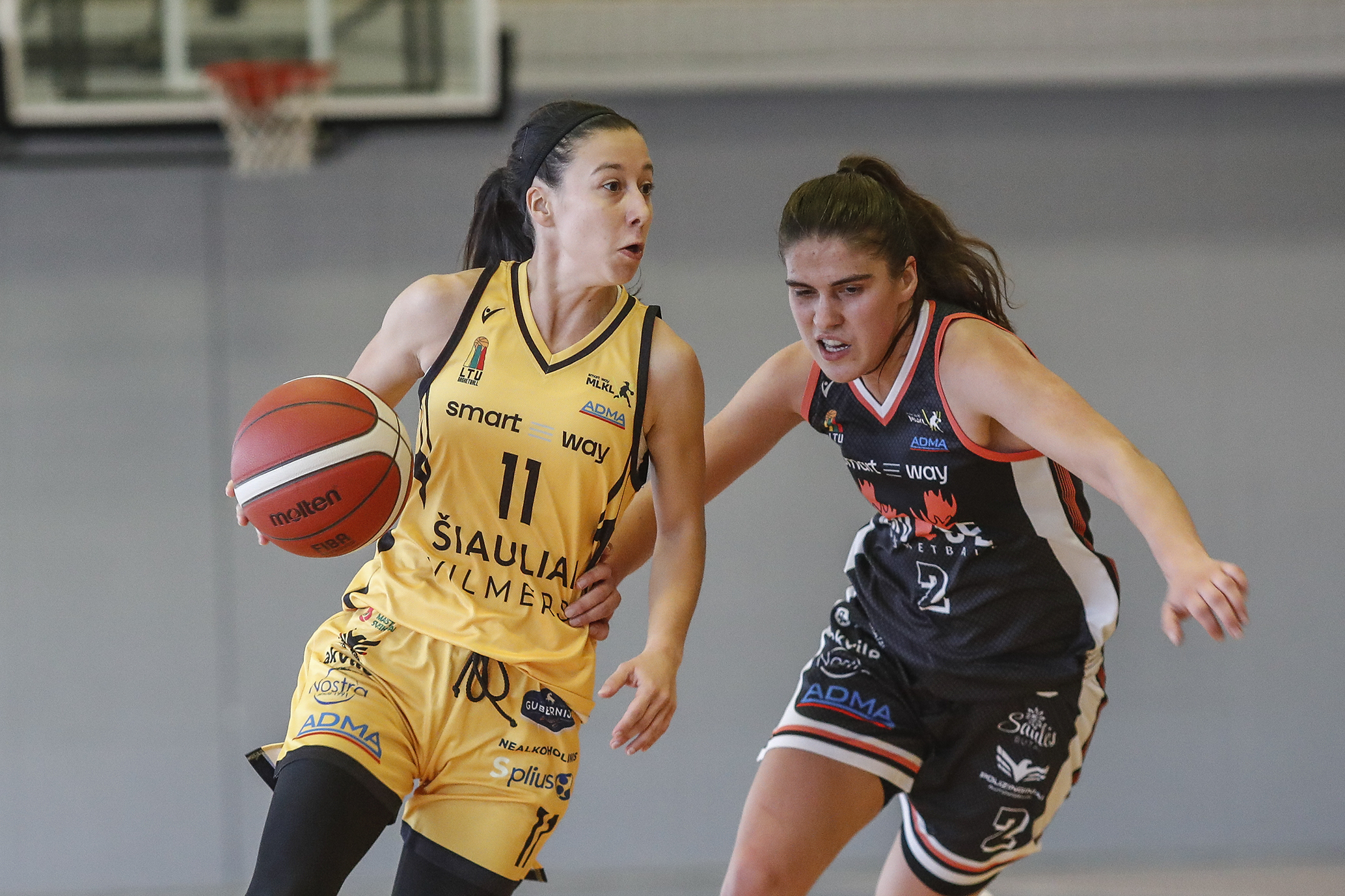 Moteru-krepsinis-Lietuvoje-1