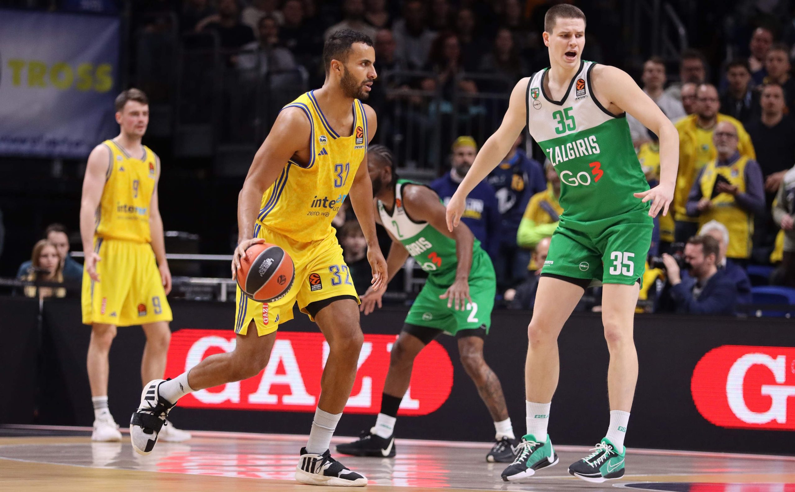 df40d9df-04b3-4876-8edc-bb1c62aa6738