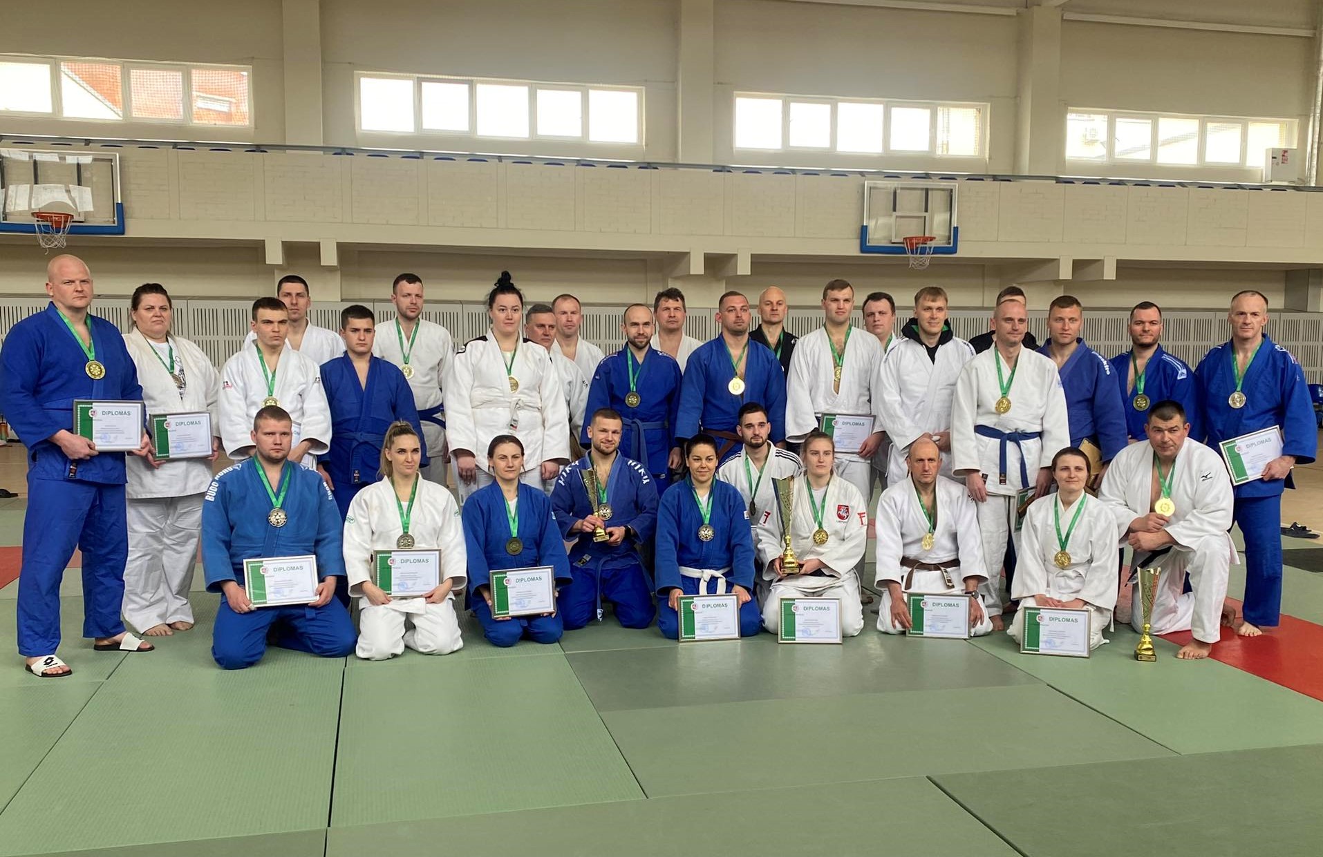 438032581_430115439607467_1568061579703597480_n