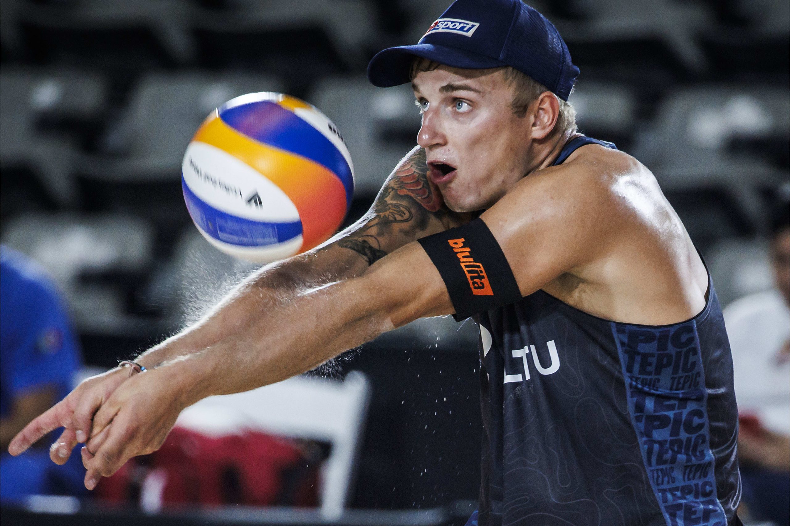 wue8ucl9hioutygcfg3i