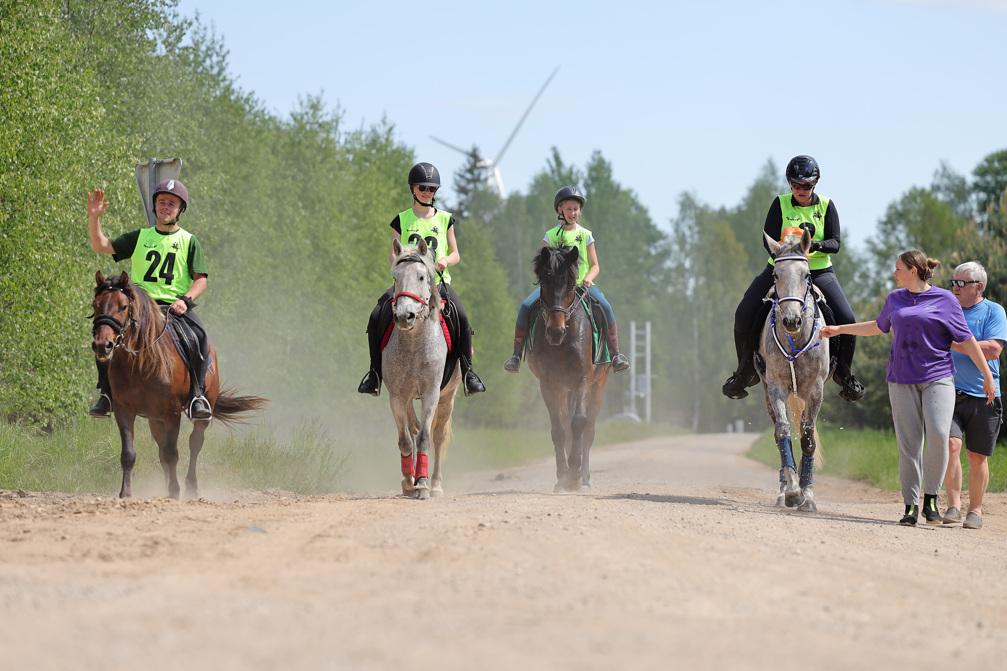 Varzybu-dalyviai-trasoje