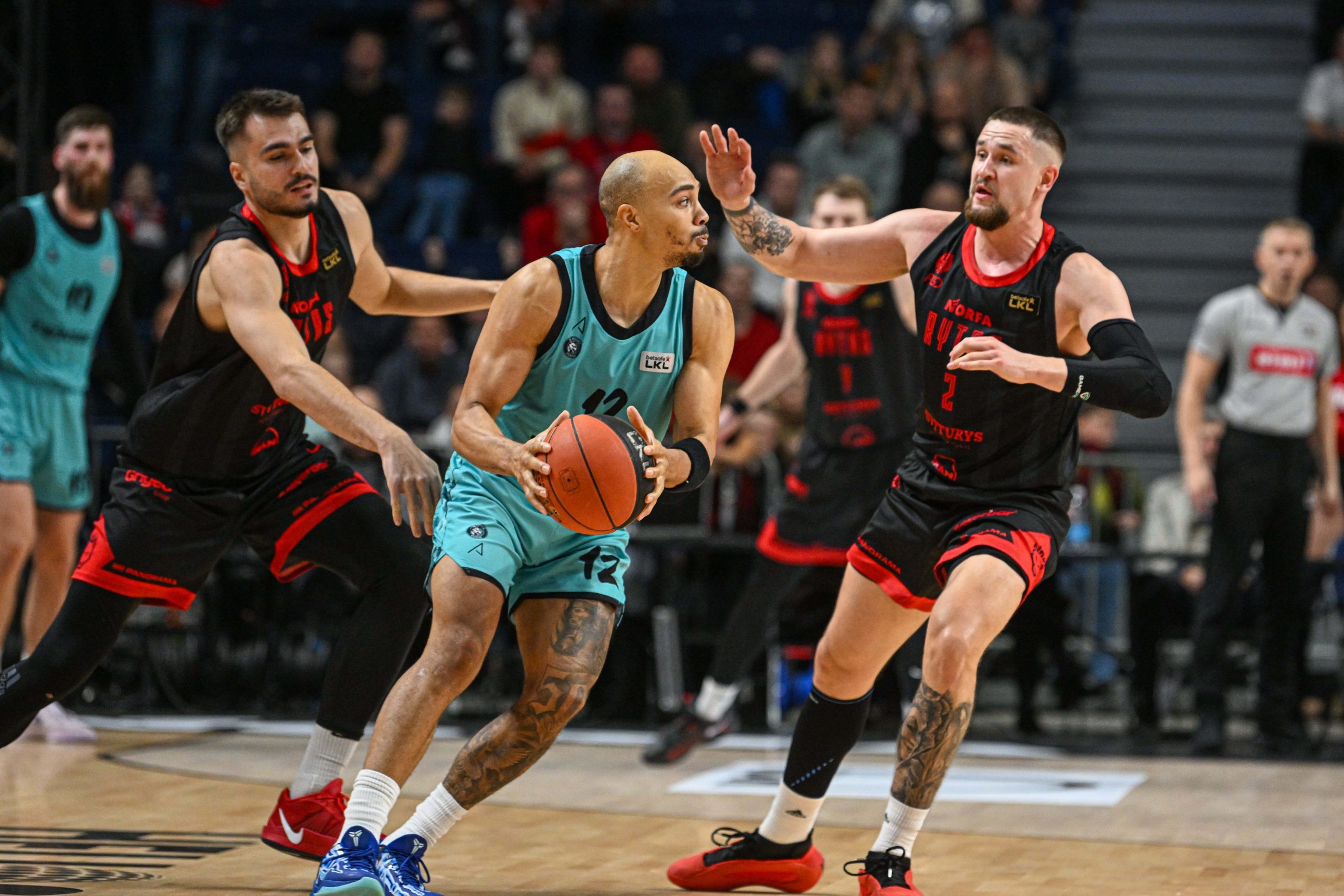 ec7677a0-3e56-46b4-a6b9-05a77a173a19