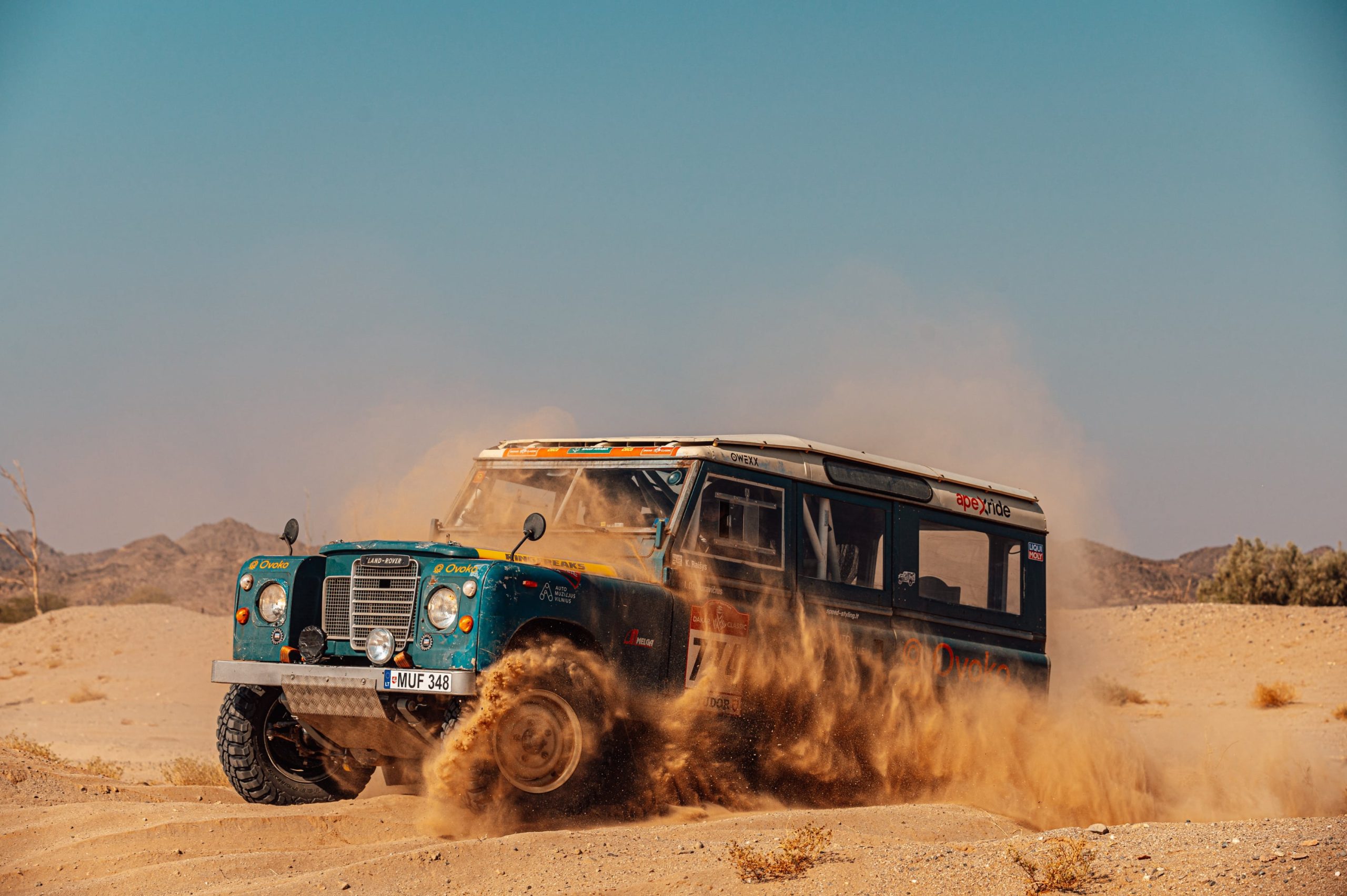 e223ef6f-f49e-4b80-858c-6fe9feca2852