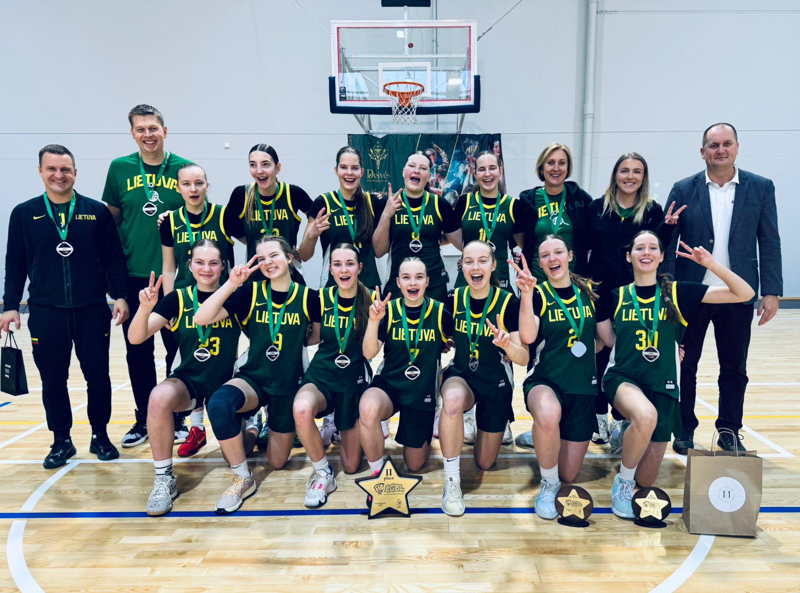 f365a514-5cc4-4e55-a51d-7095ffbcac8f