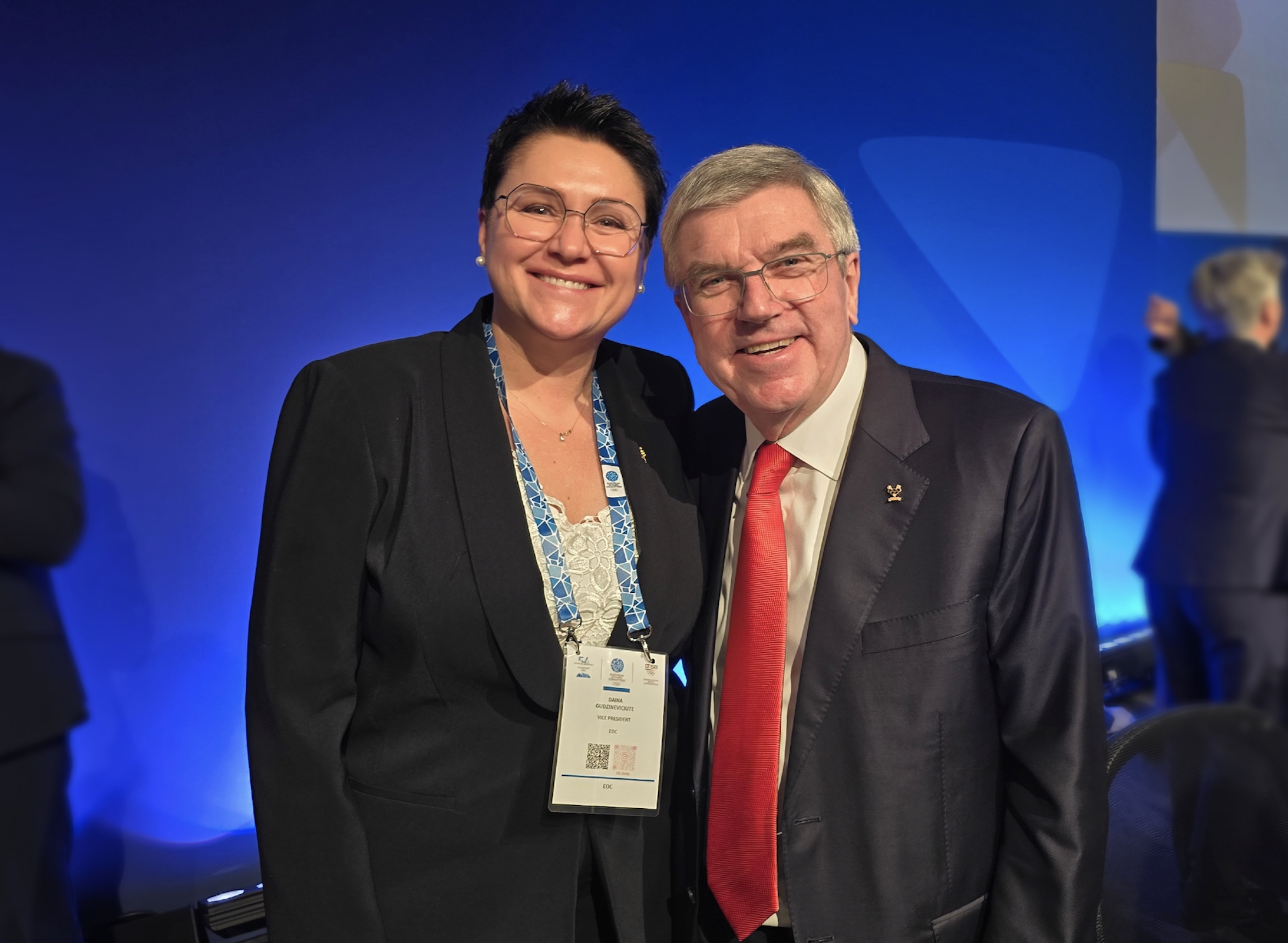 LTOK prezidentę Dainą Gudzinevičiūtę su pergale EOC viceprezidento rinkimuose pasveikino IOC prezidentas Thomas Bachas