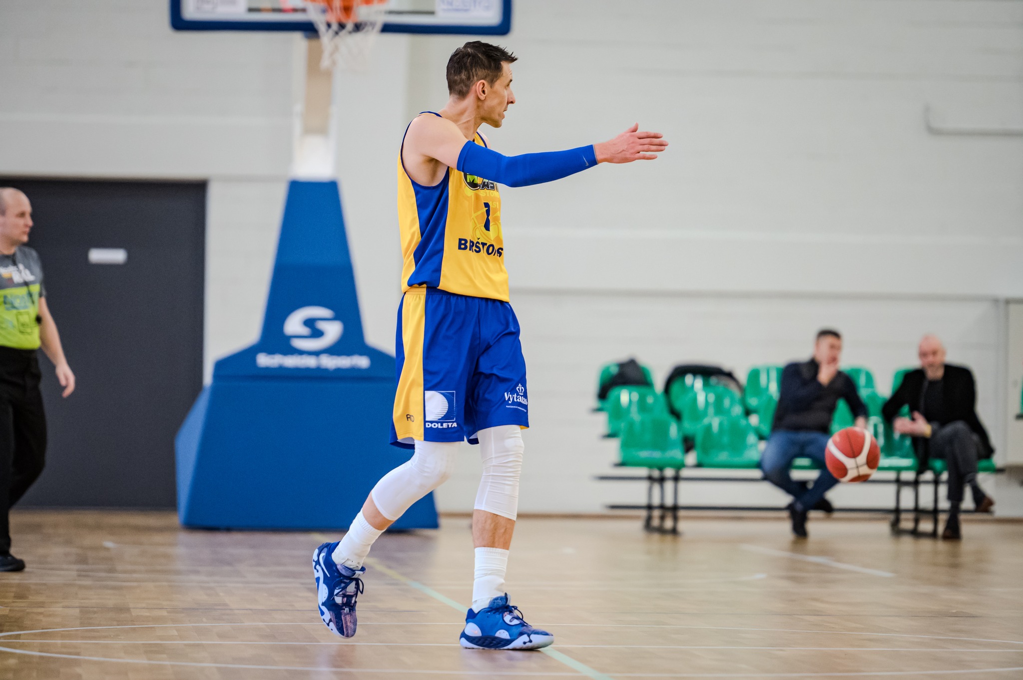 475706480_597102463136315_2968891462966774789_n