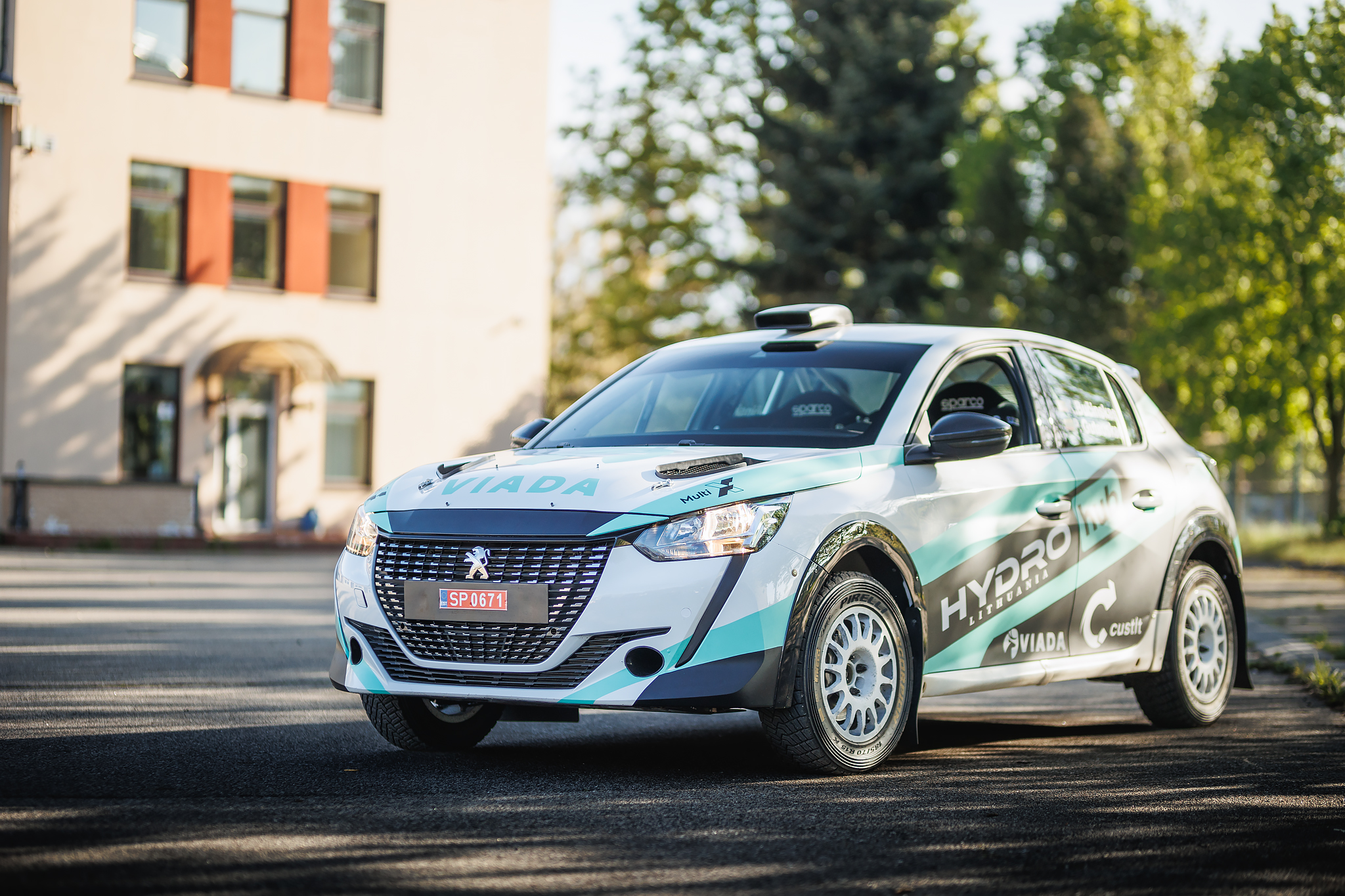 1-Peugeot 208 Rally4-Komandos-nuotrauka