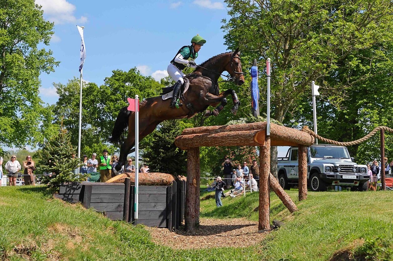 2070773-676688-1287×836