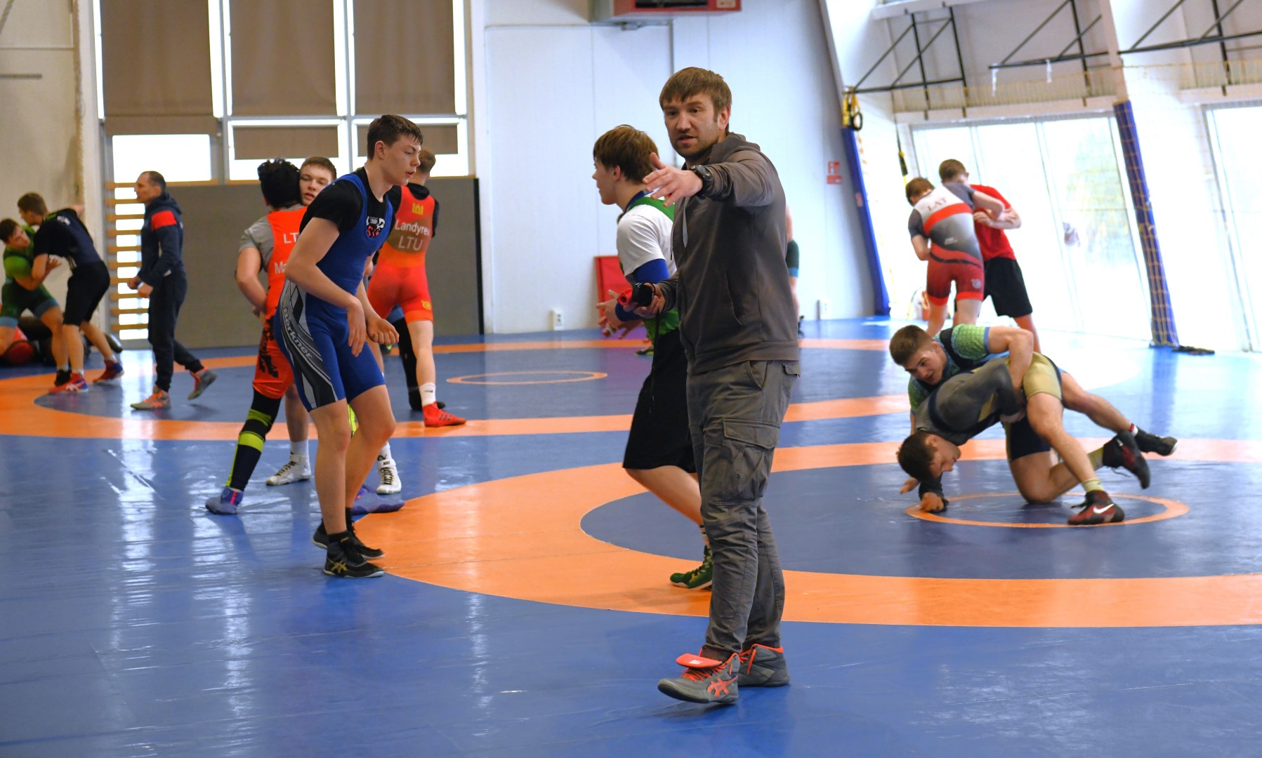 504437257_1960946321313401_6893211248416166725_n