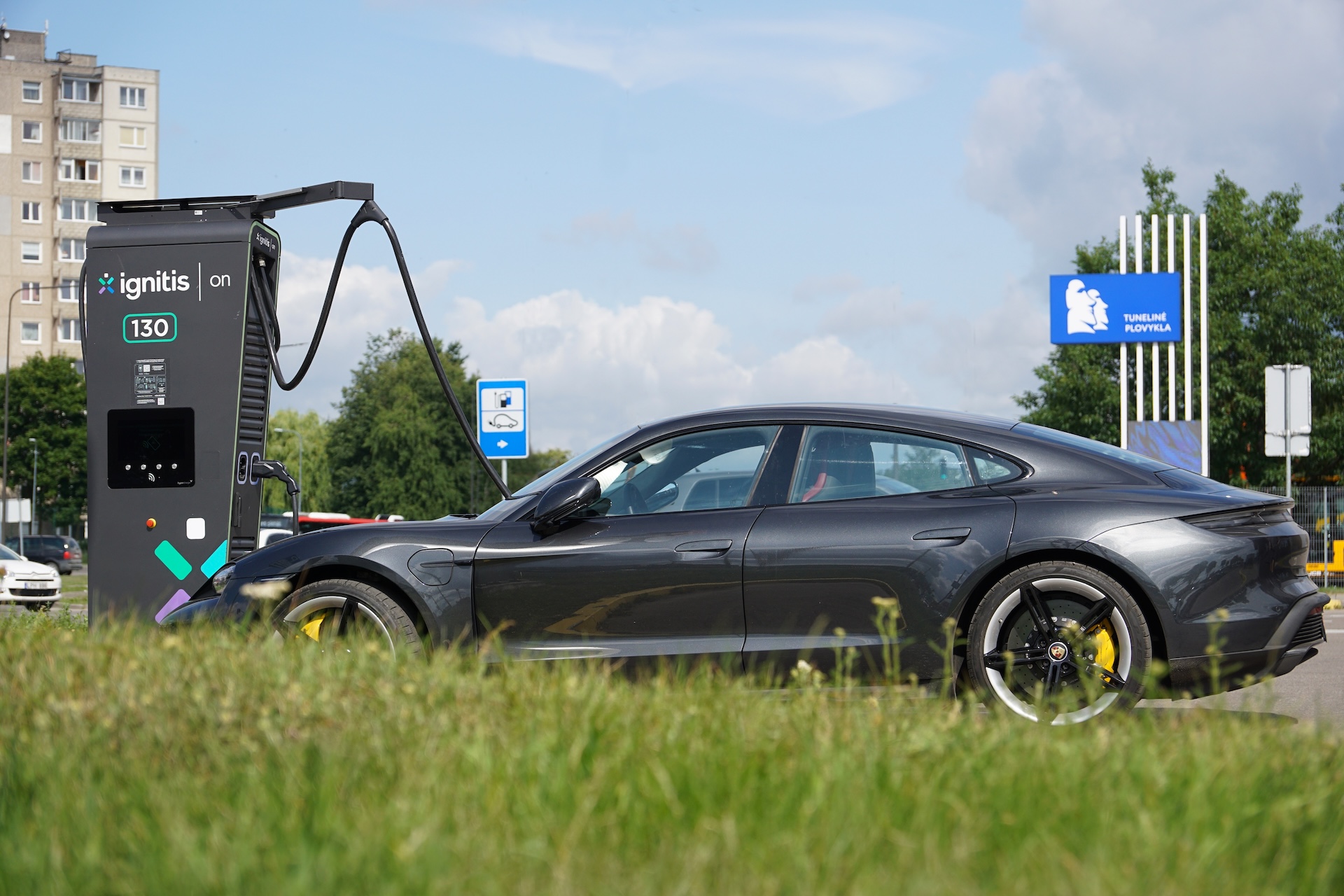 Kaunas,,Lithuania,-,07,14,2023:,Electric,Porsche,Taycan,Charging