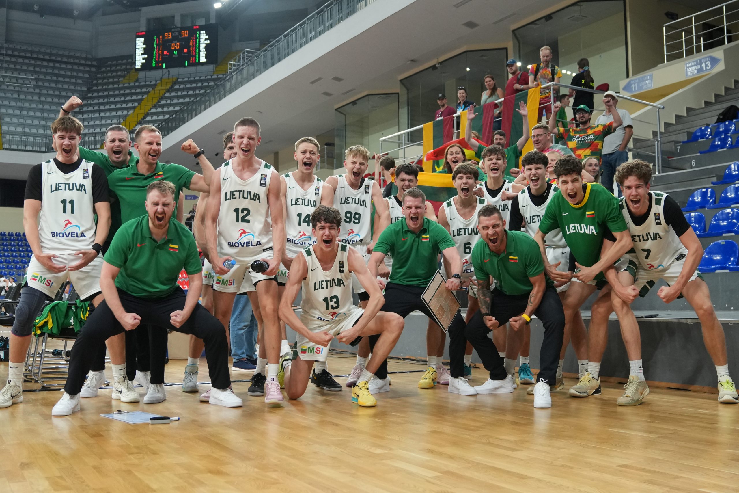 rq7onszd6yvopwo5denp-scaled