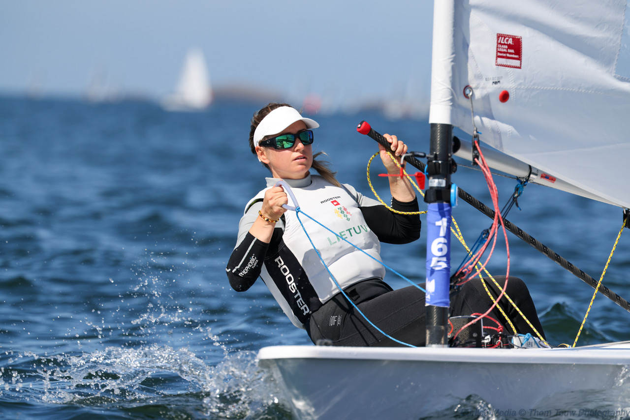 Lietuvos buriuotojai finišavo Europos ILCA jachtų klasės buriavimo čempionate