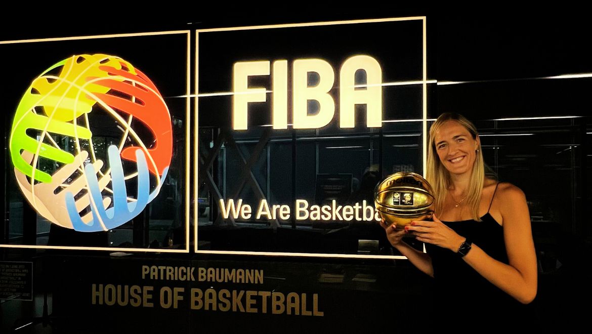 SKM sporto konsultantė Gintarė Petronytė – apie sidabrinius mokyklos trenerius, mergaičių krepšinio renesansą ir prestižinius FIBA mokymus