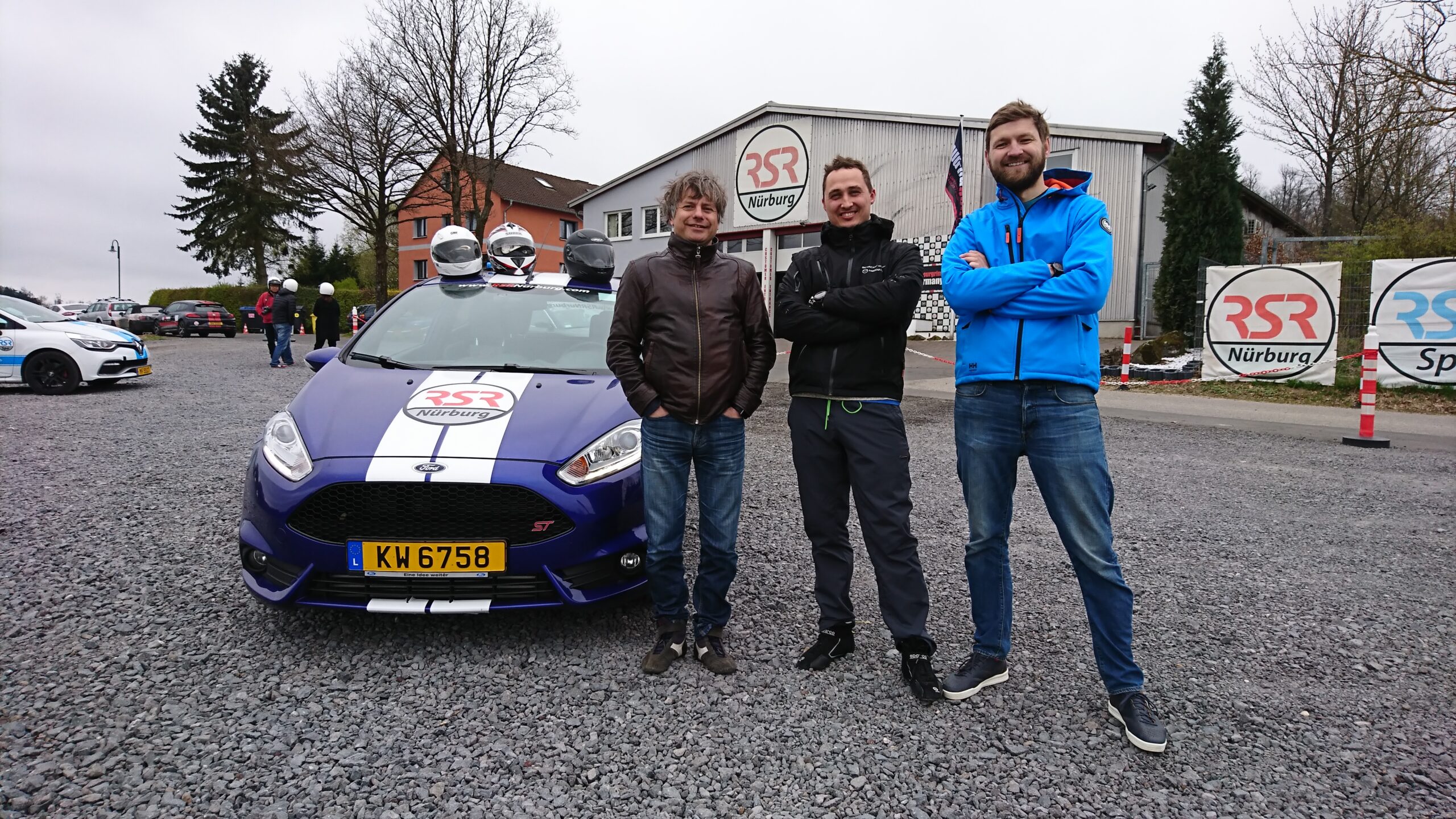 „Eldrive 24H EV“ lenktynių komandos: draugų kompanija susibūrusi vienam tikslui