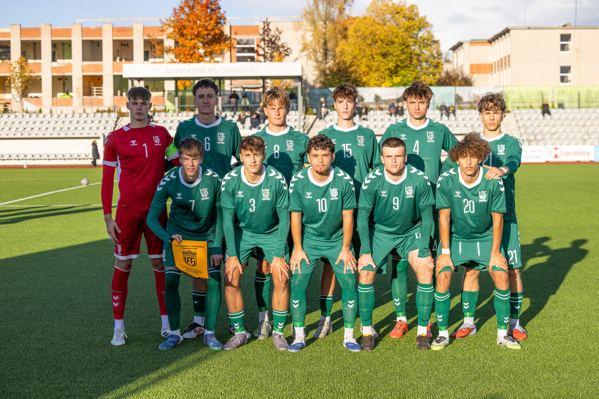 Pirmame kontroliniame mače U19 futbolo rinktinė Raudondvaryje nusileido estams
