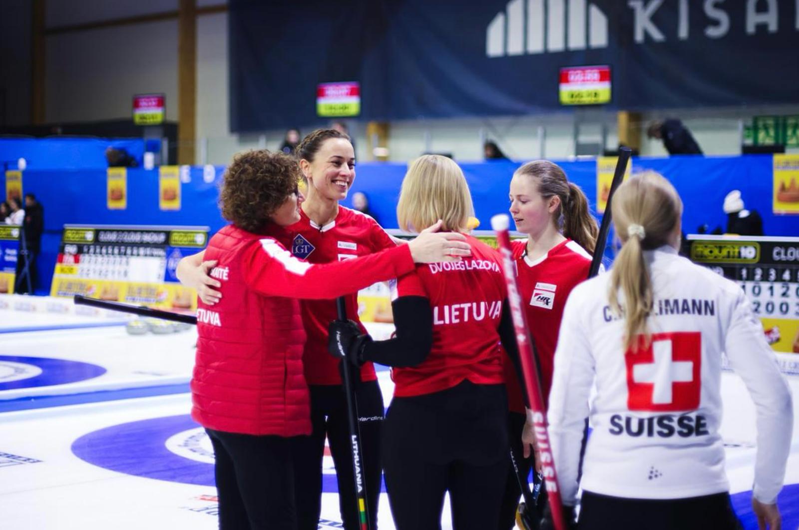 Lietuvos moterų kerlingo rinktinės fenomenas: sąlygų nėra, elitas yra